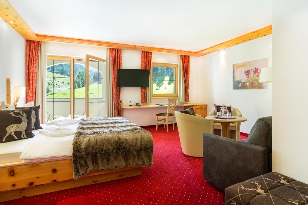 Chasa Castello Relax & Spa Samnaun Kamer foto